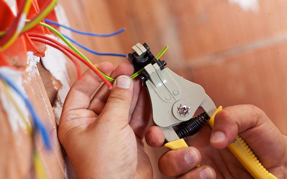 besoin d'un électricien Courtry